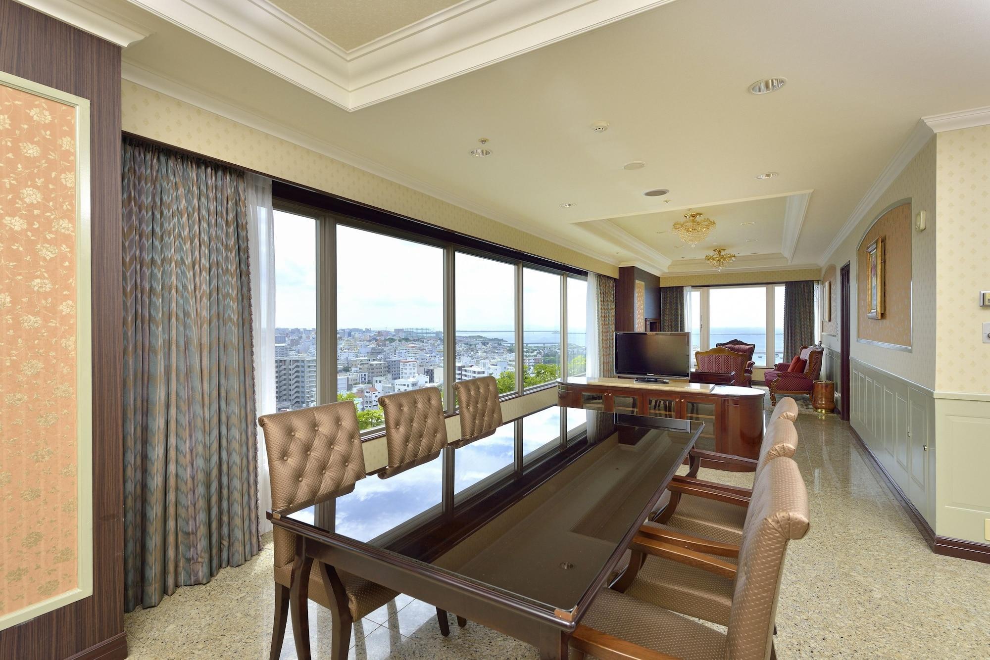 Okinawa Kariyushi Urban Resort Наха Екстериор снимка